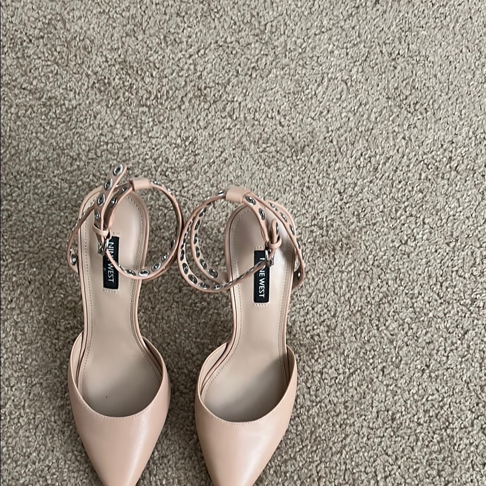 Nine West Pink Pointed Toe Heels